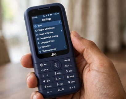 JioPhone settings screen for google assistant voice options